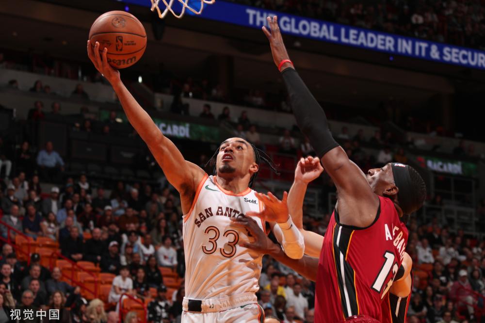 个赛季的重 个赛季的重