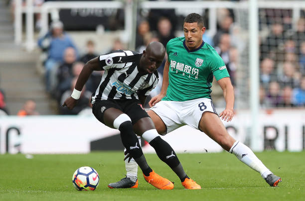 万镑的租借 万镑的租借